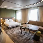 Novotel Normandie Hotel 4*