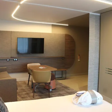 Hotel Novotel Normandie