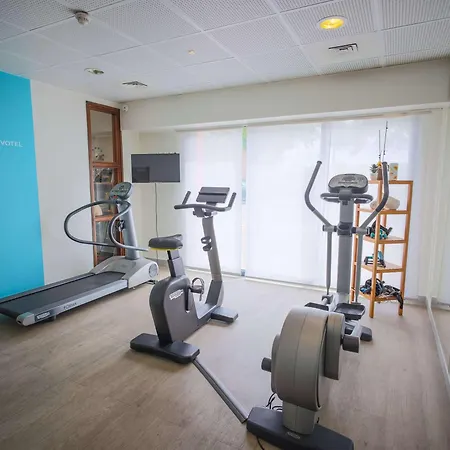 Hotel Novotel Normandie 4*
