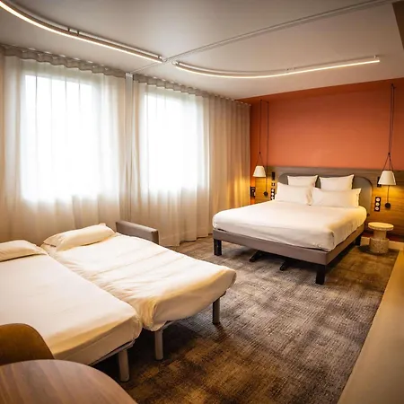 호텔 노보텔 스위트 노르망디 4*