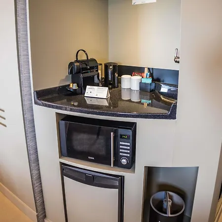 Novotel Normandie Hotel 4*