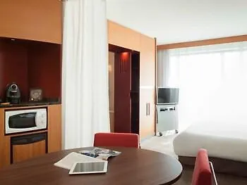 Novotel Normandie 4* روان