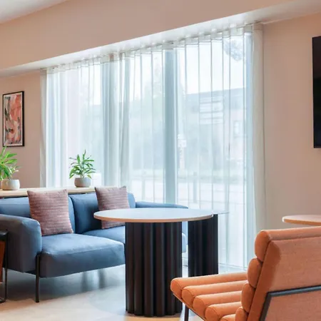 Отель Novotel Normandie