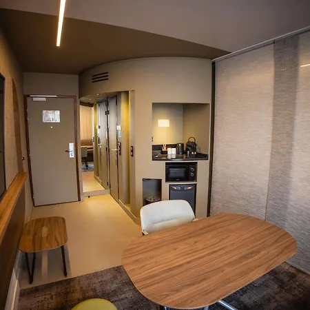 Novotel Normandie Hotel 4*