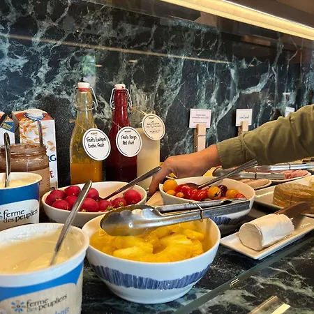 מלון Novotel Normandie 4*