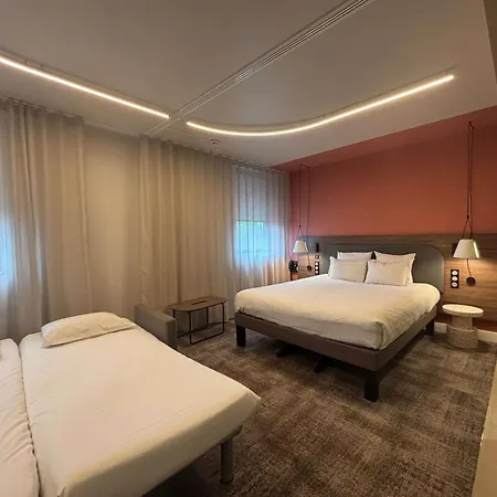Hotel Novotel Normandie 4*