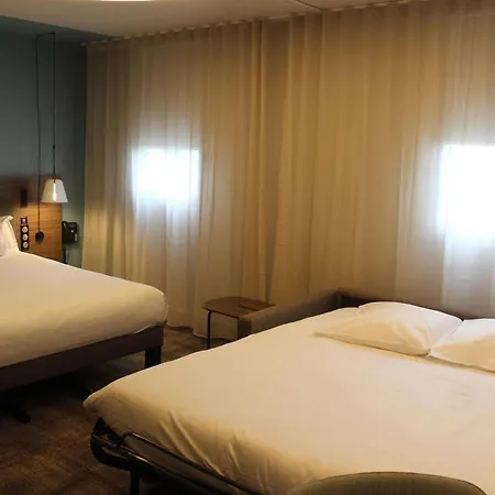 Hotel Novotel Normandie 4*