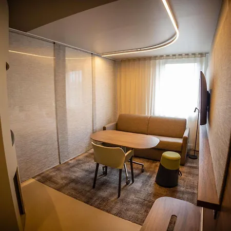 Hotel Novotel Normandie 4*