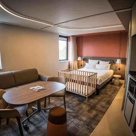 Novotel Normandie Hotel 4*