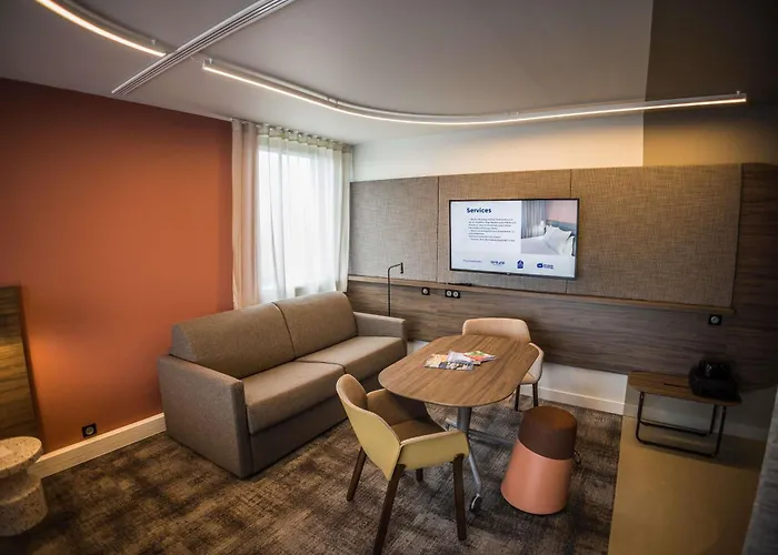 Novotel Normandie Hotel