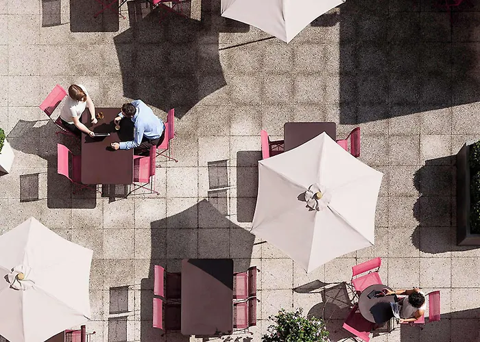 Готель Novotel Normandie 4*