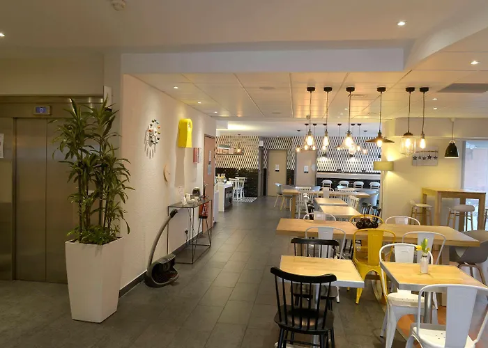 Hotel Novotel Normandie 4*