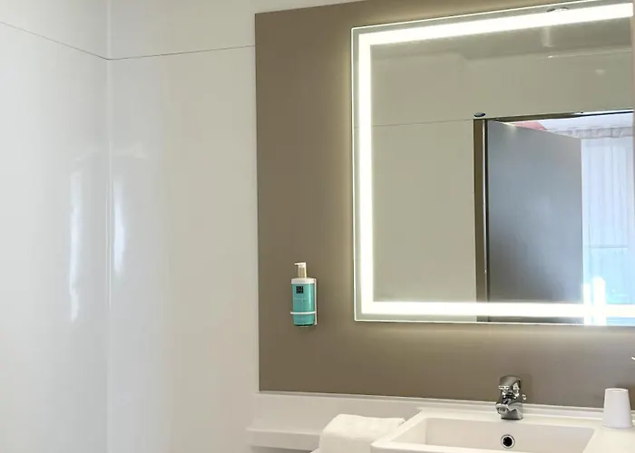 Novotel Normandie Hotel